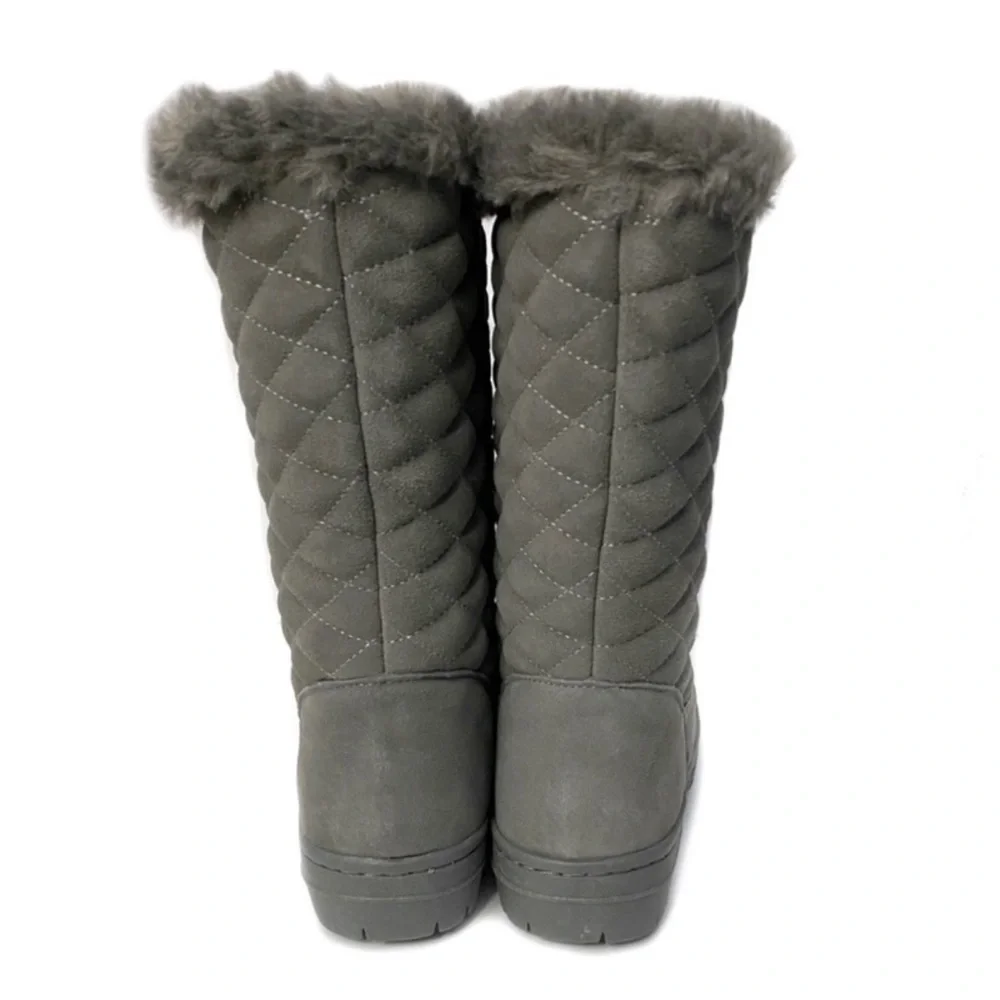 Style & Co. Suede Boot Nickyy Cold Weather Quilted Faux Fur Trim Grey Size 6